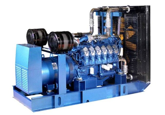 咸宁康明斯30kw小型柴油二手发电机组