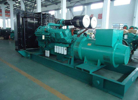 咸宁800kw康明斯柴油发电机组